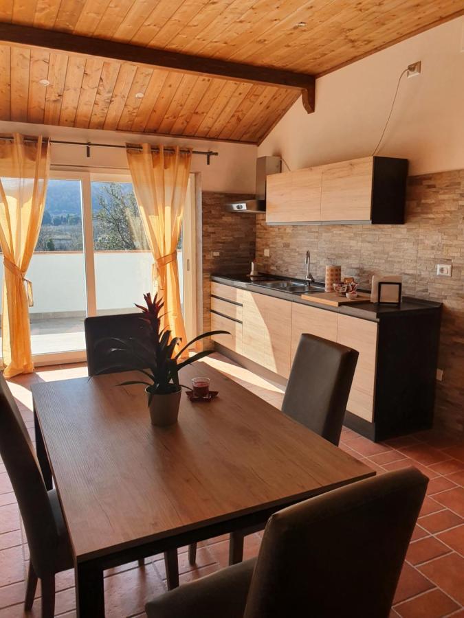 Setteabbracci Suite & Apartments Бароніссі Екстер'єр фото